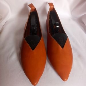 Tan Ballet Flats Sz 8.5